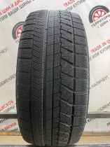 Bridgestone Blizzak VRX R17 235/45.