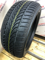 nokian wr  R18 235/50