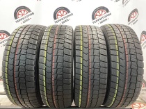 Dunlop WinterMaxx WM02 215/65 R16