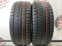Pirelli IceAsimmetrico R18 235/55