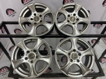 Литые диски  R15 5*114.3 ЦО72.6 ЕТ45 6.5J