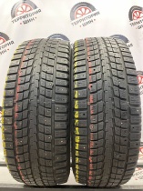 Dunlop  SP Winter Ice 01  R16 215/65