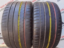 Michelin Pilot Sport 4s R19 255/30.