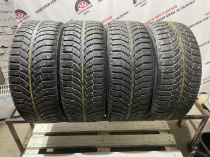 Bridgestone Blizzak Spike-01 R17 235/55
