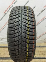 Bridgestone Blizzak LM001 205/55 R16