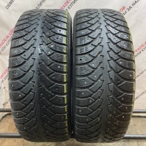 Nokian Tyres  Hakkapeliitta 4  215/60 R16