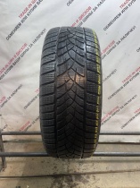 Goodyear Ultra Grip Performance  R19 235/50