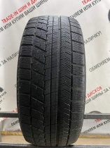 Bridgestone Blizzak VRX R17 235/45.