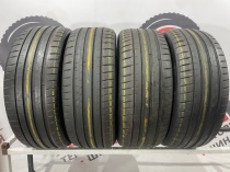 Michelin Pilot Sport 4 R16 205/55