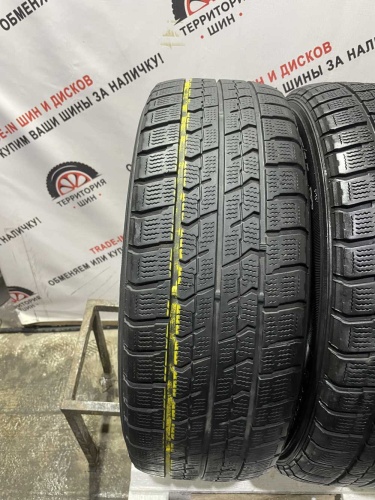 Goodyear Ice Navi Zea II R16 215/60