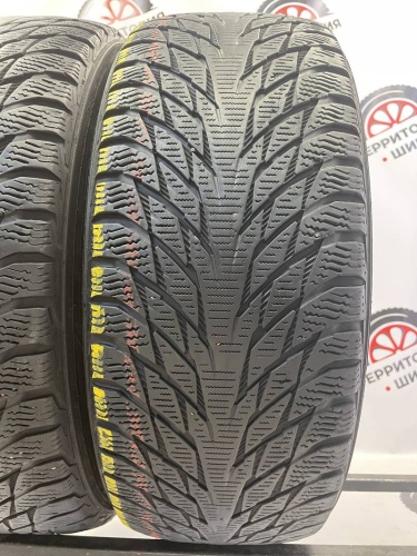 Nokian Hakkapeliitta R2 RFT 225/55 R17