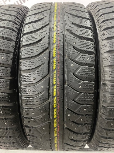 Bridgestone Ice Cruiser 7000 R16 205/60
