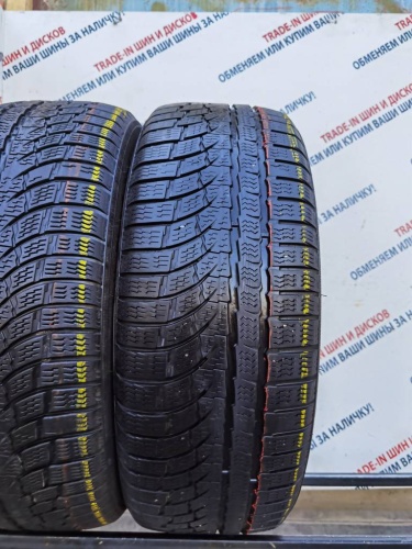 Nokian Tyres WR A4 R17 215/55