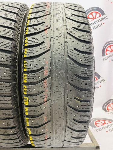 Bridgestone Ice Cruiser 7000  R16 215/65