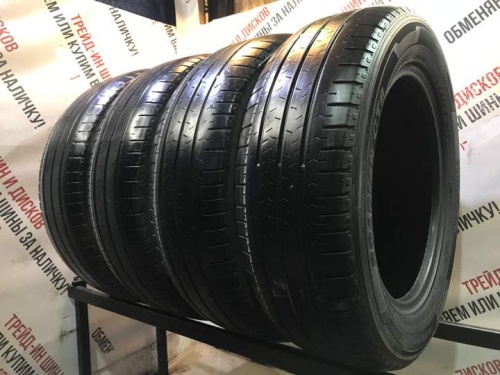 Nexen Roadian CT8 R17 215/65