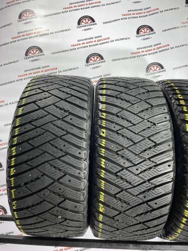 Goodyear  Ultragrip Ice Arctic 245/45 R18