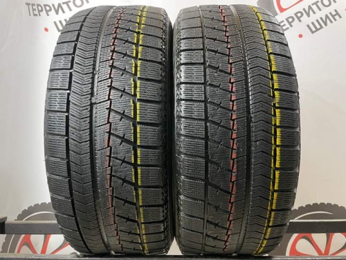 Bridgestone BliZZak VRX R16 205/55
