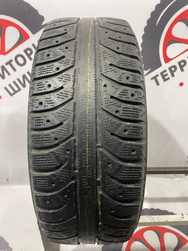 Bridgestone Ice Cruiser 7000 R16 215/60