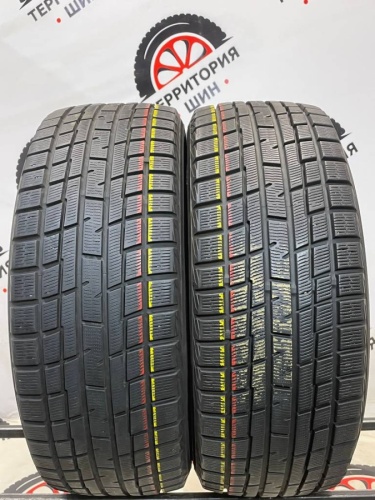 Yokohama IIce Guard IG30 R16 205/65