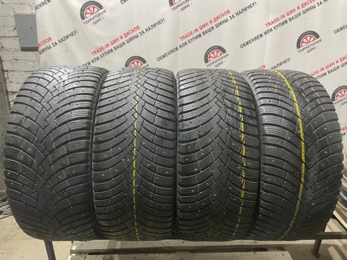 Pirelli Scorpion Ice Zero 2 R21 285/40 Pirelli Scorpion Ice Zero 2 R21 285/40