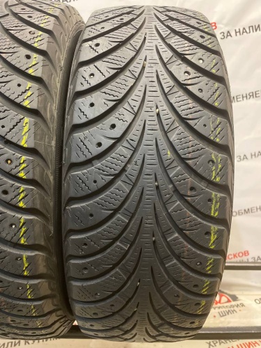 Goodyear UltraGrip Extreme R16 205/60