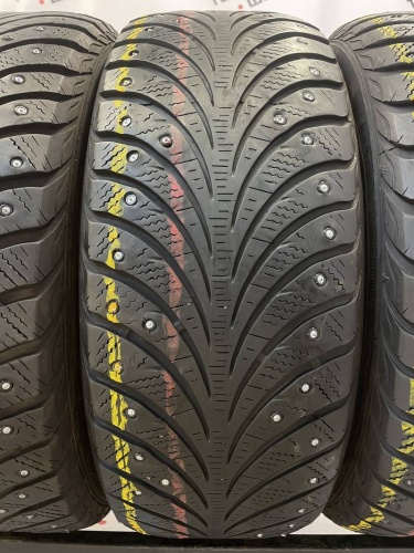 Sava Eskimo Stud R16 205/55