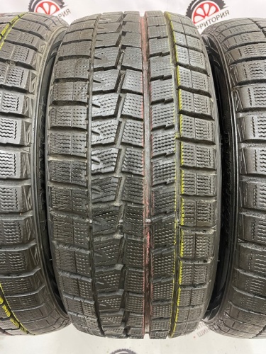 Dunlop Winter Maxx WM01 215/45 R17