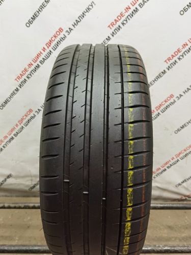 Michelin Pilot Sport 4S 225/45 R19