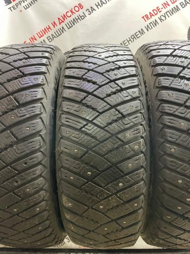 Goodyear UltraGrip IceArctic R15 185/65.