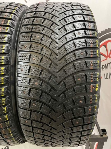 Michelin X-Ice North 4 R19 255/35