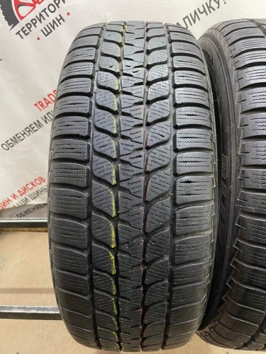 Bridgestone Blizzak LM-25 R17 215/60