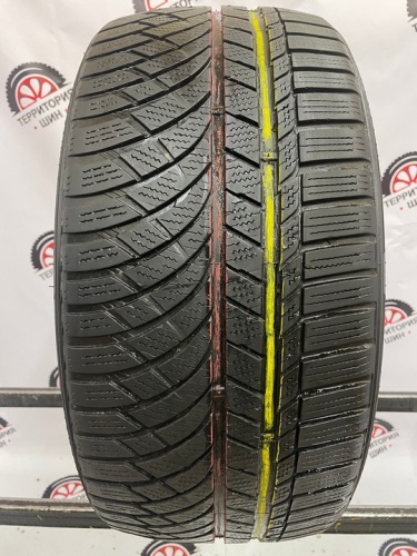 Kumho WinterCraft WP72 R19 255/40 100V