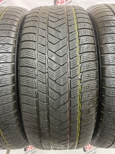 Pirelli Scorpion Winter 275/40 R22 V108