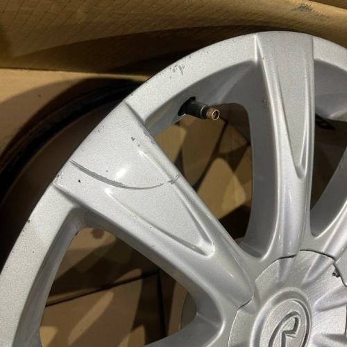 Диски литые Infinity R18 5x114.3 ET40 73.1 8j