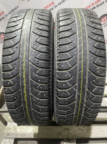 Bridgestone Ice Cruiser 7000 R16 215/70