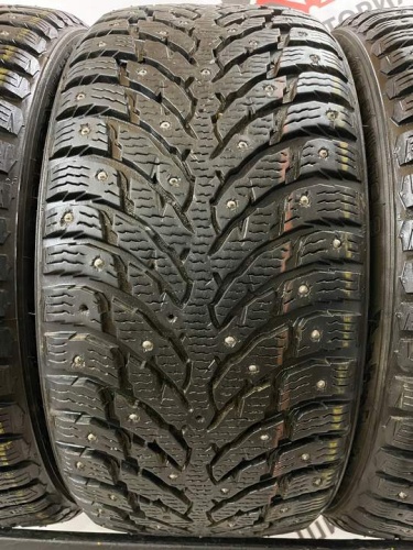 Nokian Tyres Hakkapeliitta 9 R18 245/40 978T