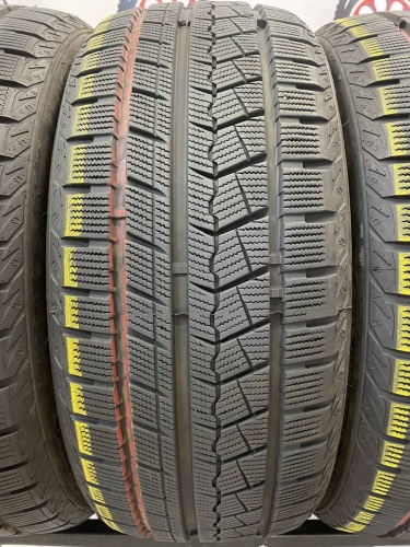 Roadmarch SnowRover 868 R18 225/45 245/40 97V XL