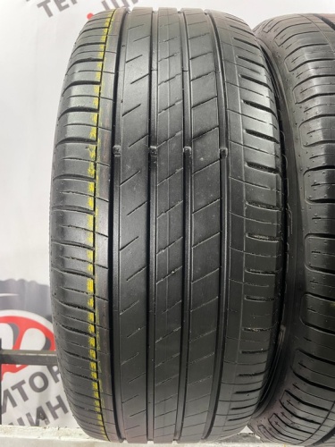 Goodyear EfficientGrip Performance R17 215/55