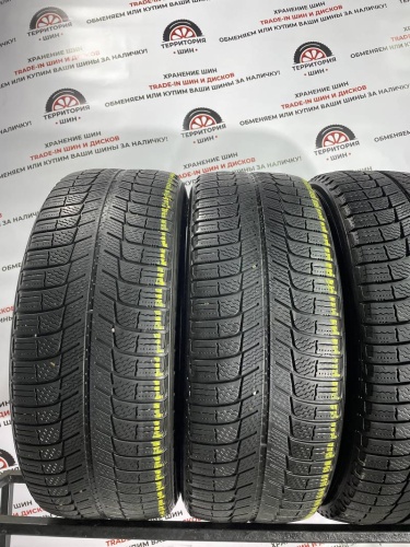 Michelin X-Ice 3  R17	215/55