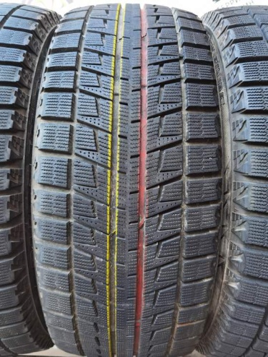 Bridgestone  Blizzak Revo2 R17 215/55