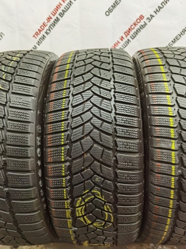 Firestone  Winterhawk 3 205/45 R17