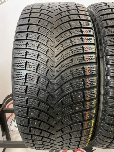 Michelin X-Ice North 4 R19 255/35