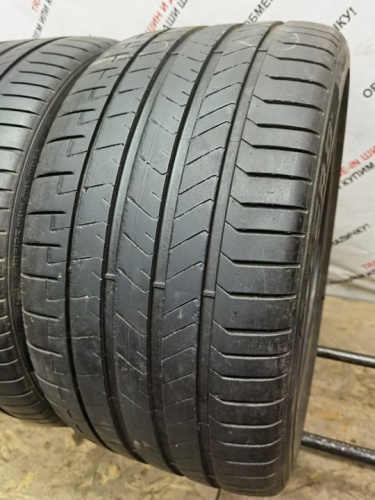 Pirelli P Zero 305/30 R21