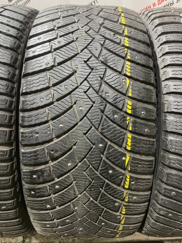 Pirelli Scorpion Ice Zero 2 R21 285/40 Pirelli Scorpion Ice Zero 2 R21 285/40