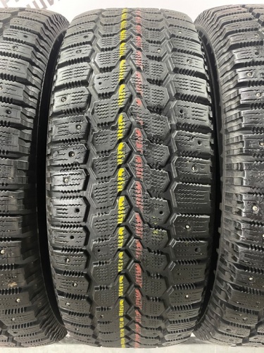 Yokohama Ice Guard F700Z R16 215/65