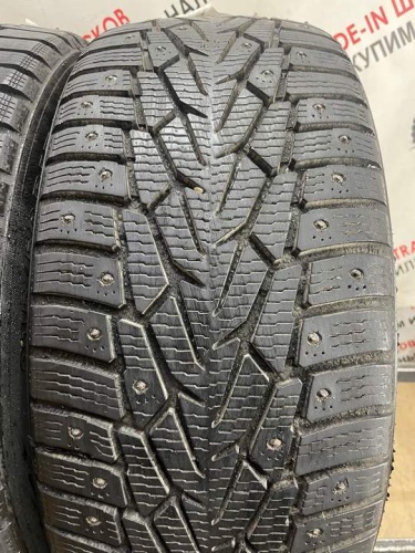 Nokian Nordman 7 R17 215/50