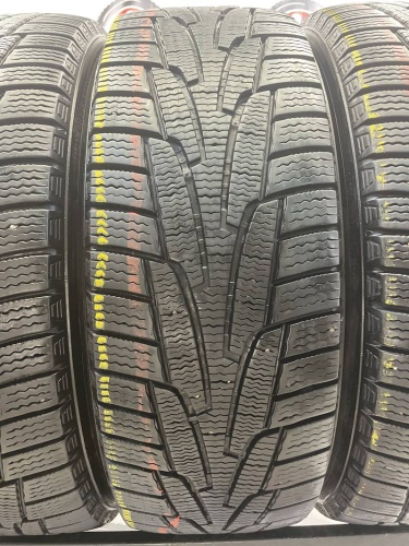 Kumho I'Zen KW31  215/65 R16