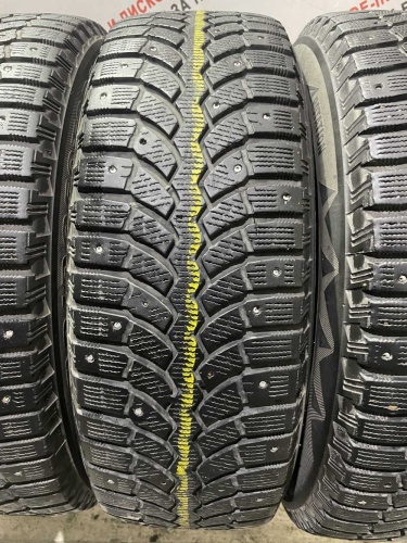 Bridgestone Blizzak Spike-01 R15 185/65