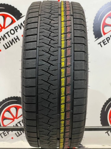 Triangle Snowlink TWT02 225/40/19