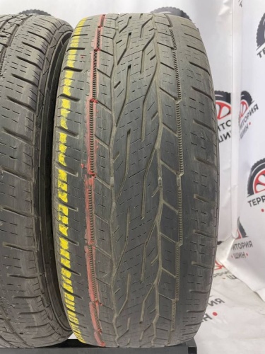 Continental ContiCrossContact LX2  215/60 R17